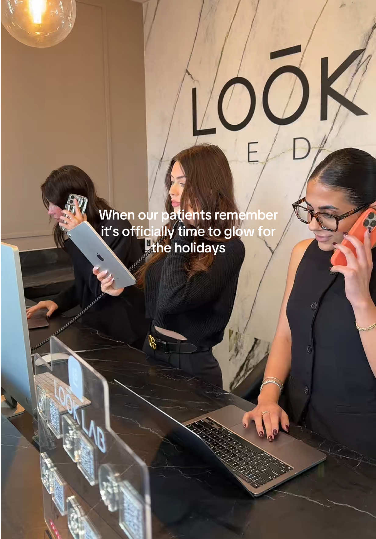 ‘Tis the season for glowing skin ✨ Holiday prep is in full swing — book your treatments before the calendar fills 🤍 🗓️ Love your look—Book your appointment today at LookLab.com or call 833.999.5665 (LOOK) #MedSpa #HolidayPrep #Fyp 