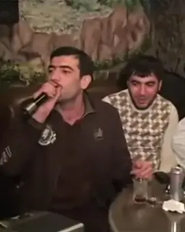 Elekber öz tempinde#elekberyasamalli #meyxana #meyxanaofficial #meyxanagold#viral 