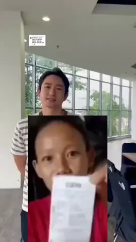 #kenny BERBAGI ONLINE GUYS Sejarah fotografi dimulai dengan penemuan dua prinsip penting yang pertama adalah kamera obscura memproyeksikan gambar yang kedua adalah penemuan bahwa beberapa zat terlihat berubah oleh paparan cahaya Tidak ada artefak atau deskripsi yang menunjukkan upaya untuk menangkap gambar dengan bahan sensitif cahaya sebelum abad ke18 Pemandangan dari jendela di Le Gras 1926 atau 1827 diyakini sebagai foto kamera paling awal yang masih ada 1 Penambahan reoriented asli kiri dan berwarna kanan Sekitar 1717 Johann Henry Schulze menggunakan bubur sensitif cahaya untuk menangkap gambar huruf cutout pada botol Namun ia tidak mengejar membuat hasil ini permanen Sekitar tahun 1800 Thomas Wedgwood membuat yang pertama didokumenkan secara andal meskipun upaya gagal dalam menangkap gambar kamera dalam bentuk permanen Eksperimennya memang menghasilkan fotogram terperinci tetapi Wedgwood dan pasangannya Humphry Davy tidak menemukan cara untuk memperbaiki gambargambar ini Pada 1826 Nicephore Niepce pertama kali berhasil memperbaiki gambar yang ditangkap dengan kamera tetapi diperlukan pencahayaan di kamera selama delapan jam atau bahkan beberapa hari dan hasil paling awal sangat kasar Rekan Niepce Louis Daguerre melanjutkan untuk mengembangkan proses daguerretipe yang pertama diumumkan secara publik dan proses fotografi yang layak secara komersial daguerretipe hanya membutuhkan beberapa menit pencahayaan di kamera dan menghasilkan hasil yang jelas dan terperinci Pada tanggal 2 Agustus 1839 Daguerre mendemonstrasikan rincian proses ke Kamar Teman di Paris Pada tanggal 19 Agustus rincian teknis dipublikasikan dalam pertemuan Akademi Ilmu Pengetahuan dan Akademi Seni Rupa di Istana Lembaga Untuk memberikan hak penemuankepada publik Daguerre dan Niepce diberikan anuitas yang murah hati seumur hidup 34 5 Ketika proses daguerretipe berbasis logam ditunjukkan secara resmi kepada publik pendekatan pesaing caltipe negatif berbasis kertas dan proce cetak garam Islamic Quotes IslamicWisdom quranicvers #viral #fyp #pengikut #amazing 