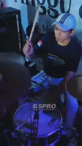 merdu sekali menyentuh hati dgn suaray ... #achakumala#