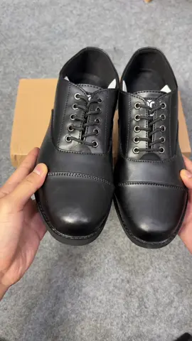 Rekomendasi Sepatu Pantofel keren dan kualitas nya oke banget. Cocok buat dipake ke acara formal, undangan atau ke kantor👌🏻 #sepatu #sepatupantofel #pantofelpria #sepatuformal #sepatupremium 