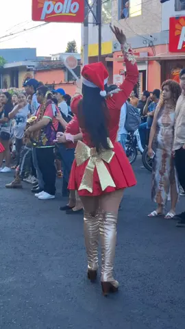 Muy bonita Cachiporrista Banda Distrito Colón   #viral #belleza 