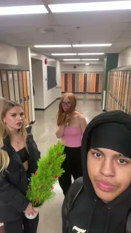 #trouble #aurafarming #domthetroll #funpranktime #awkward this why they cant have me going to mainstream school