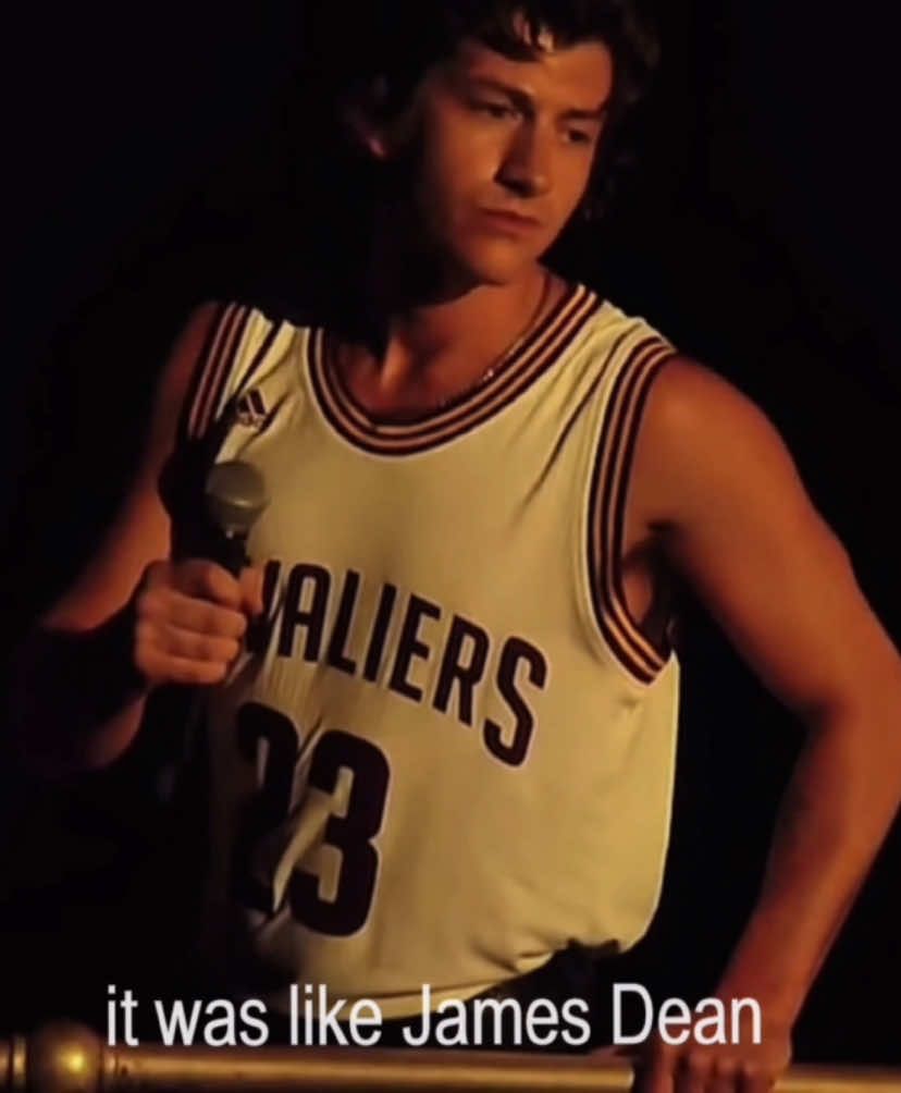 blue jeanss, white shirtt #arcticmonkeys #alexturner #fyp #xyzbca #foryoupage 