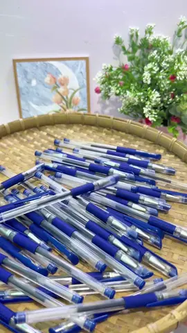 Combo 50 bút bi chỉ 52k miễn phí ship #cuahanglaplanh #viral #xhtiktok #combo50butbi 