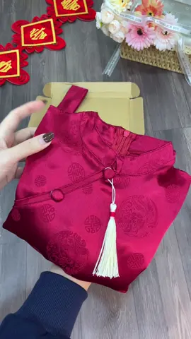 Áo dài bé trai. Tặng mấn đội đầu. Áo dài lụa mềm mịn nhiều màu cho bé #xuhuong #aodaichobetrai #aodaibetrai #aodaicachtan #aodaitetchobe 