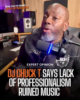 Hip-Hop is falling off cause everyone treats this industry like a QUICK FLIP or a SIDE HUSTLE and not an actual CAREER 🤦🏾‍♂️! Our legends and pioneers are running huge brands, teaching at Ivy League Colleges, selling their catalogs for HUNDREDS OF MILLIONS OF DOLLARS 💰 and touring Worldwide 🌎 off songs they made/wrote/produced  20-30 years ago! After the “Future-Drake-Cole-Kendrick Era” the whole game just became a bunch of people trying to hit a quick lick! 😩😢😕