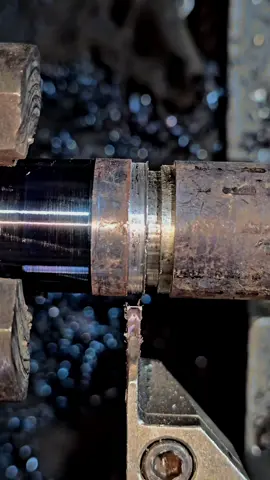 preparando pra solda#repair #metal #machining #welding #machine 