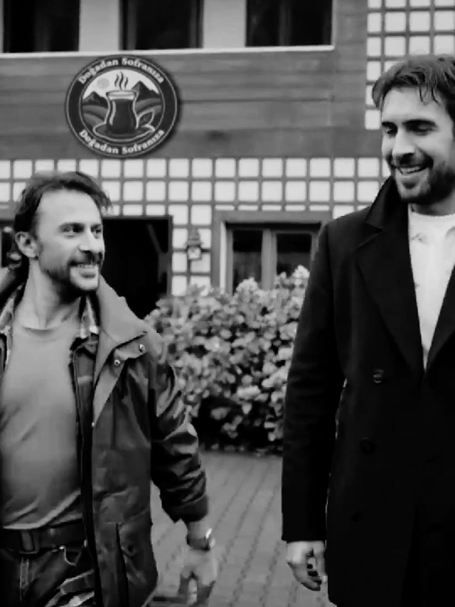 ADIL & GEZEP 🙂‍↕️🙂‍↕️ #taşacakhabudeniz #gezepkoçari #adilkoçari #gezepadil 