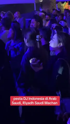 malam indonesia Taman Al suwaidi riyadh Selamat datang di Suwaidi Park Riyadh. Masuk gratis, tanpa tiket, tanpa reservasi. ‎#انسجام_عالمي #Global_harmony #saudimachanvlog  #filimcrafts #saudimachanvlog🇧🇩🇸🇦🇸🇦🇸🇦             