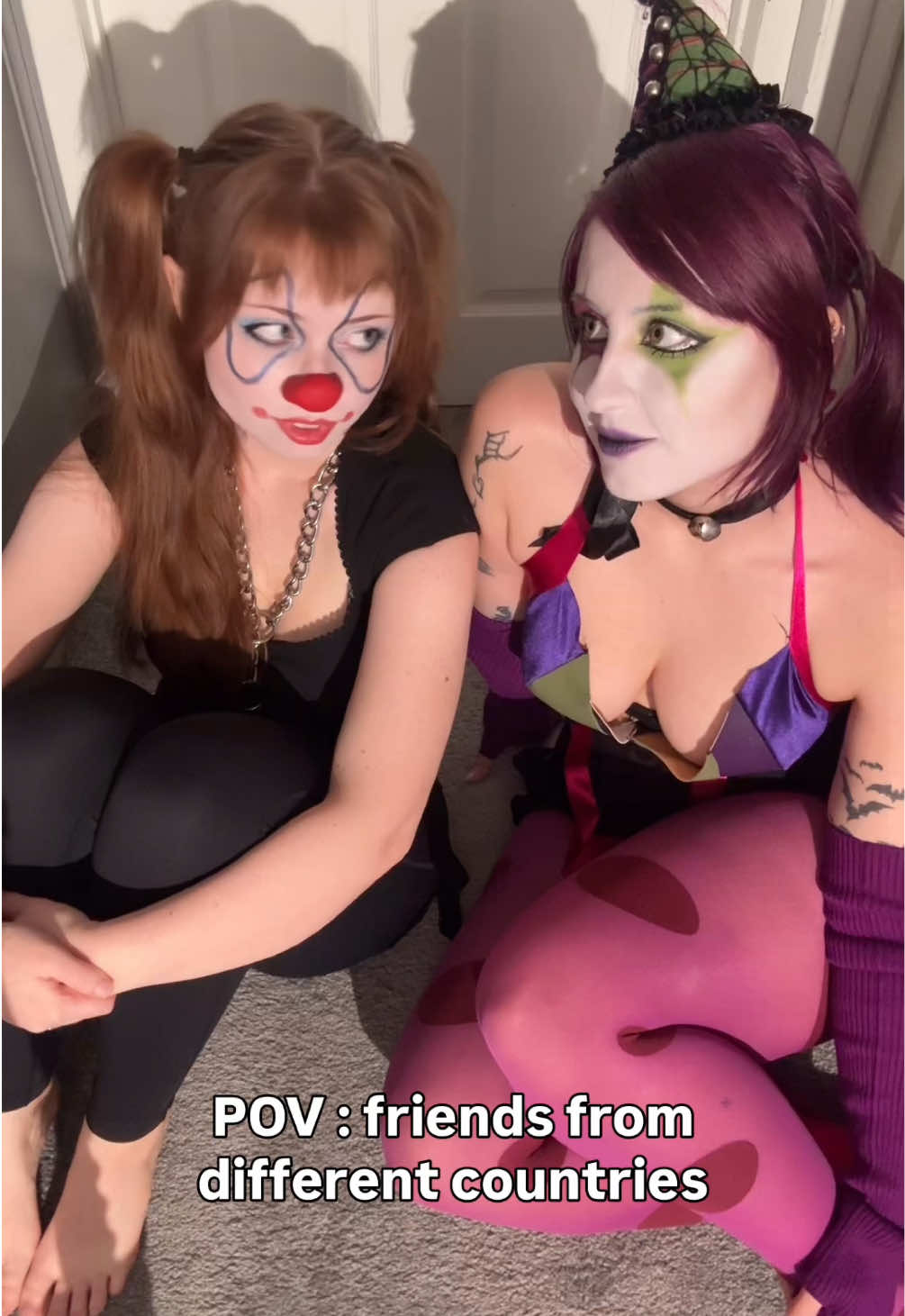 @Scarlett Clown I’m from distant magic lands 🤷🏻‍♀️ #clowngirls #clowns #altgirls #cosplayers #fypシ 