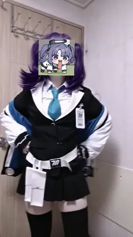 忙しいのにな~~ #ユウカ #ブルアカ #ブルアカコスプレ 