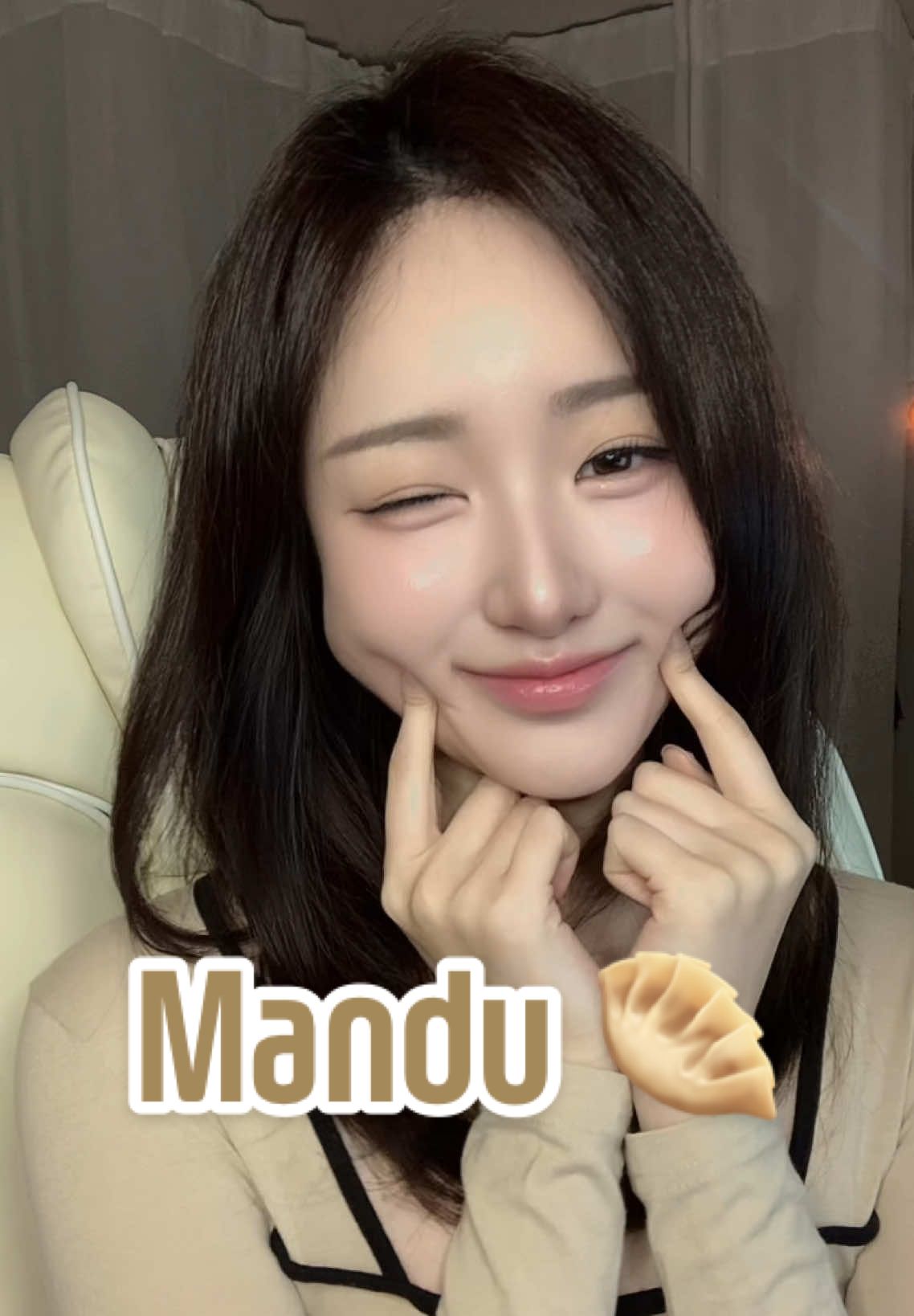 Manduuuuu🥟보러 왕🧡 #추천 #fyp #美女跳舞 #만두송 #틱톡챌린지 