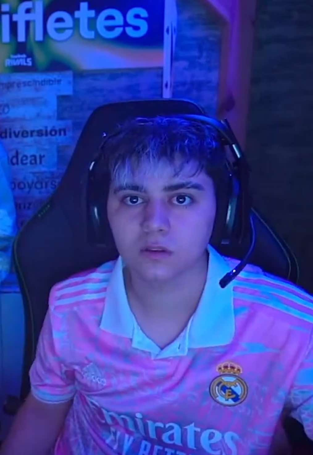 Sudadera de qué 💀 @🖤Mamachori🖤 😭 #humor #mamachori #chorifletes 