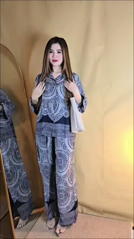 one set navy nya cakep bgt😘😘