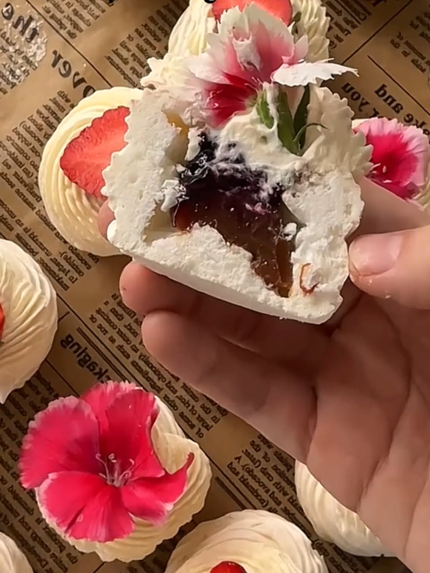 💕✨ Mini Pavlovas✨💕 💖Si quieres aprender a hacer postres deliciosos y rentables adquiere mi recetario EXCLUSIVO con +230 recetas✨comenta 