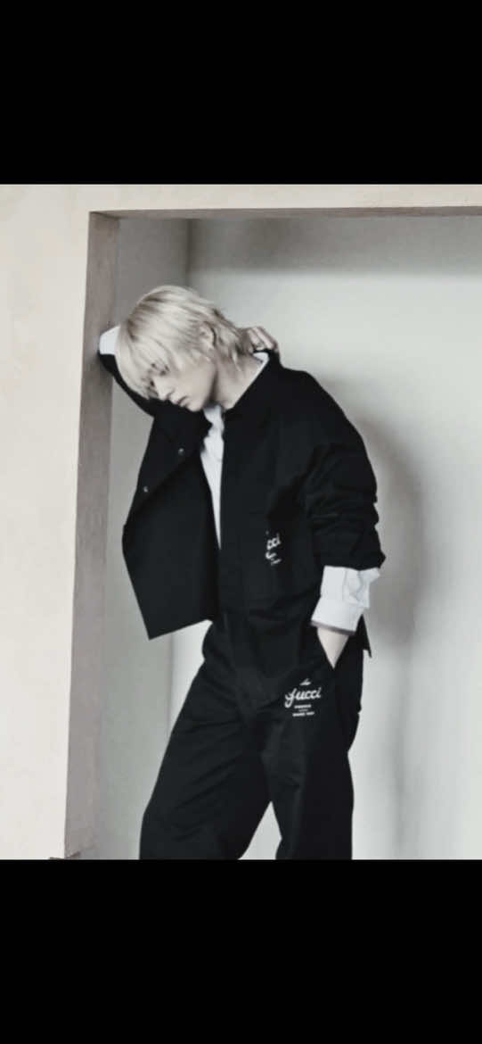 #leeknow vers :  should i stay or should i go? || Which one is next, Felix or Bangchan? || #straykids #leeknowedit #skmultiz #DOIT 