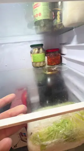 Второй раунд😂 #прикол #холодильник #частькоробля #консервы #юмор 