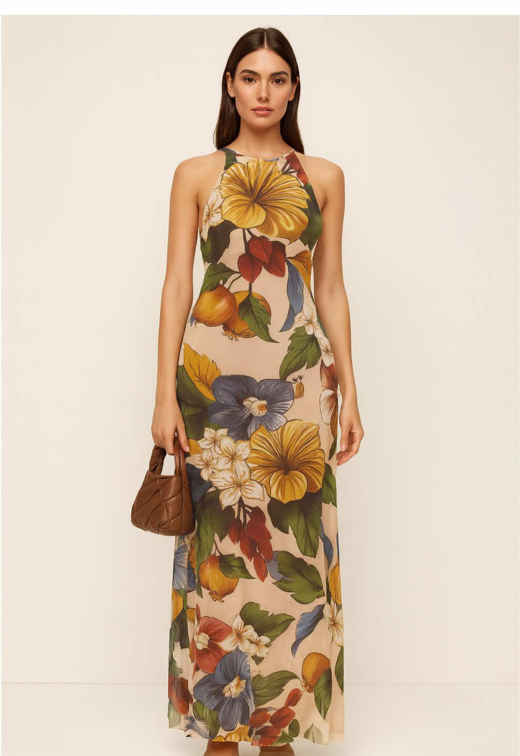 O charme do verão em uma peça só! O Vestido Tule Reto Tropicalzinho Farm traz a leveza e o frescor da estação com sua estampa vibrante de flores e folhagens em tons vivos. Feito em tule leve e com forro superconfortável, ele veste com fluidez e deixa o look elegante sem esforço. WhatsApp: 11 99555-8592 #farmrio #DonnaLiss #verao2026 #moda 