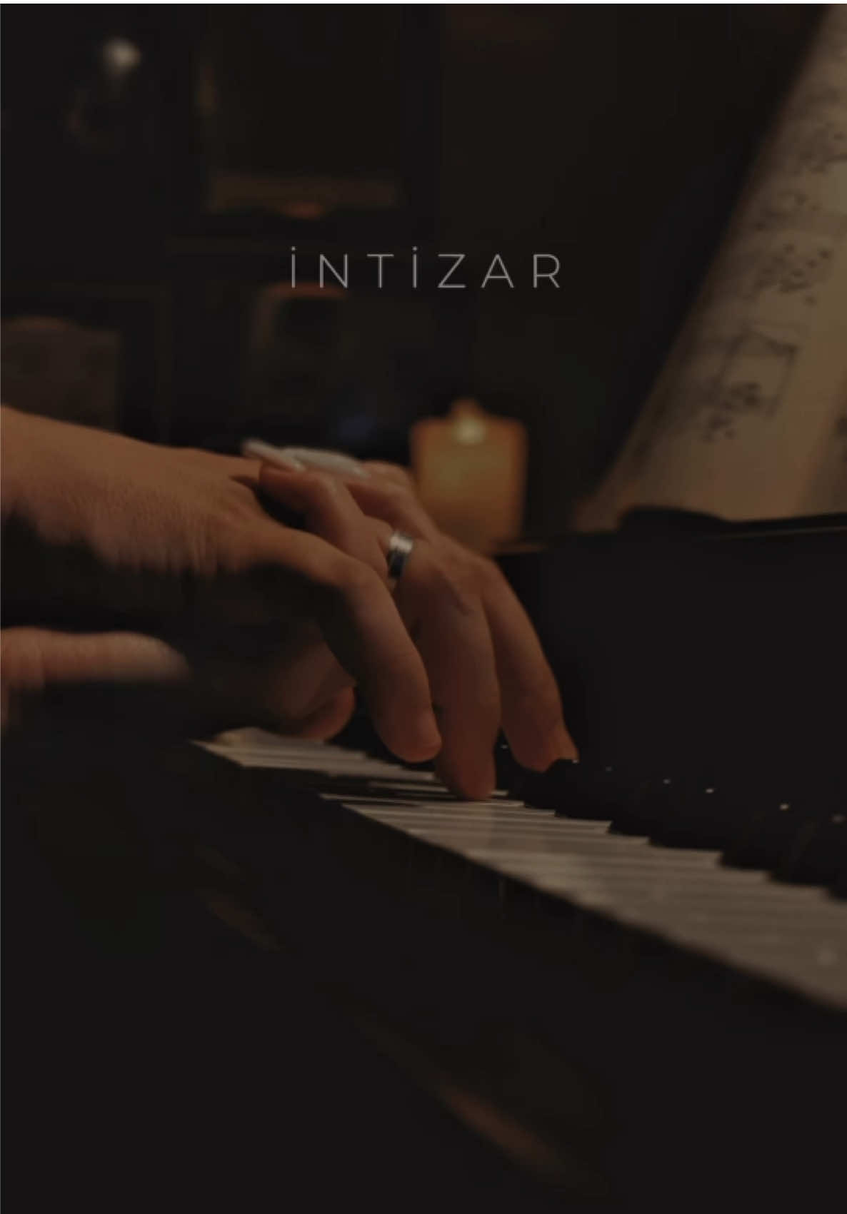 İntizar ♥️ @English by Leila Teacher ✨  #intizar #vüsalsüleymanov #pianomusic #couple #fyp 