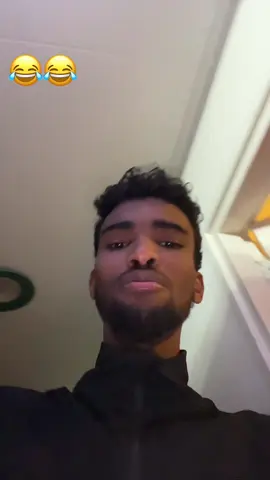 Deel4 Aabaha sanadka ❤️😂@ipraa.wadani @Lil bro #somalitiktok #cadcadka🏆🤍👑💕💯 #realmadridcf #somaligirls #puntlander🇸🇱  @The real mootje 