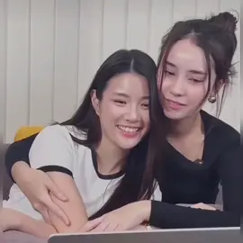 Jayna loves hugging Ginny, and it's the sweetest thing ever 🥹❤️🦙🐒@J @ginny🦙 #GinJay #GinnyJayna #ginnynatnicha #aangelinaass #JaynaHugsGinny