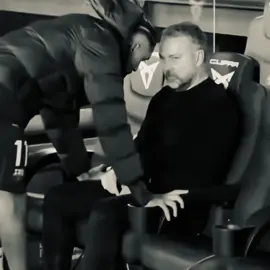 اخخخ رافا وفليك🥹 #raphinha #hansiflick #foryou #viral #fyppppppppppppppppppppppp 