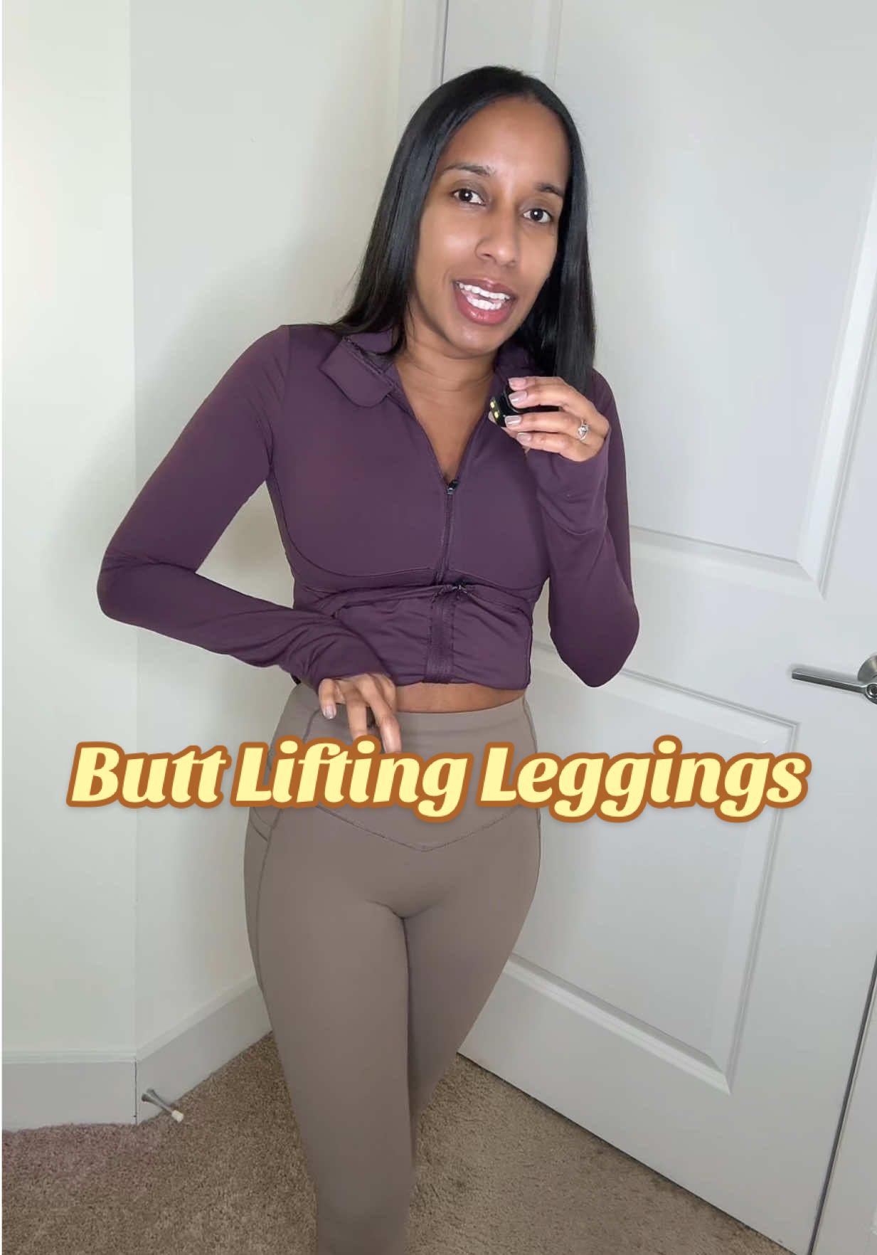Halara UltraSculpt butt lifting leggings de mujer con tummy control de @Halara_official. Comodisimos, moldeadores y suaves #halara #halaraleggings #leggings #leggingsoftiktok #tiktokshopholidayhaul 