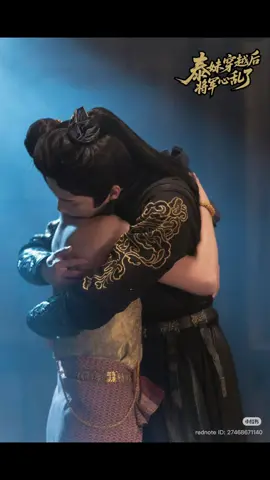 ซีรีส์จีนสานฝันสาวไทย : แม่หญิงไทยกับแม่ทัพหนุ่มจีน รอเลย  🔗 สาวไทยข้ามภพป่วนใจแม่ทัพ เป็นเรื่องราวของบัว (ที่รับบทโดยนักแสดงไทย ลิซ่า อลิซา) หญิงไทยในยุคปัจจุบันที่จู่ๆ ก็ถูกผ้าคลุมลายมังกรปริศนา พาเธอทะลุมิติข้ามเวลาไปสู่ยุคจีนโบราณ ได้พบกับแม่ทัพหนุ่มจีนสุดหล่อ #สาวไทยข้ามภพป่วนใจแม่ทัพ #ซีรีส์จีนแนวตั้ง #ซีรีส์จีนที่นางเอกเป็นคนไทย #ลิซ่าอลิซา #จินเสวียนอวี่ 