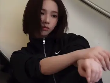 meu tipo #foryoupage #viralvideos #kpop #wlw @TikTok Brasil @TikTok 