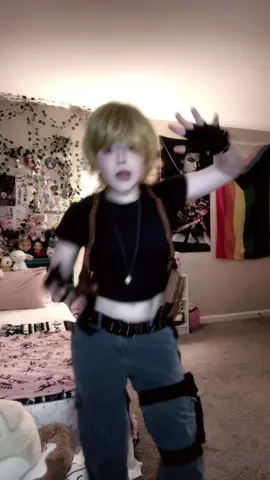 PUT IT BACK🗣️‼️🍤 #leonkennedy #residentevil4 #leonkennedycosplay #cosplayfyp #residentevilcosplay  ♡♡♡♡♡♡♡♡♡♡♡♡♡ RAHHHH I NEED WINTER BREAK TO START RN😡‼️