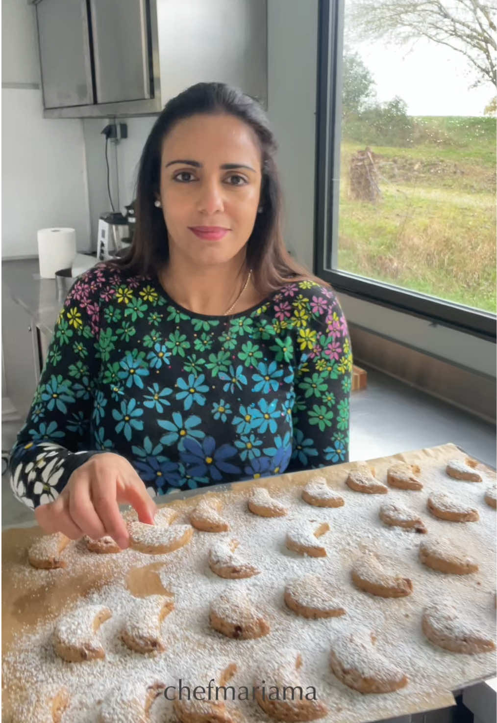 دواز أتاي 👌😍حلوة ساهلة بمقادير بسيطة ومذاق ياسلام  المقادير: 120g لوز 300g دقيق 200g زبدة بوماد معلقة نشا معلقة صغيرة مملوؤة خميرة كميائية بيضة رشة ملح 3 معالق كبار سكر ناعم(كلاصي)    120 g d’amandes 300 g de farine 200 g de beurre pommade 1 cuillère à soupe de maïzena 1 cuillère à café bien remplie de levure chimique 1 œuf Une pincée de sel 3 cuillères à soupe de sucre glace   #حلويات_سريعه #اكسبلور #المغرب🇲🇦 #foruyou #طبخ 