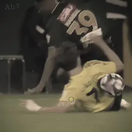 بكتب علي الليالي اسمك ياحبيبي 🥲💛 . #نصراوي #alnasse #جواو_فيلكس #💛 #النصر 