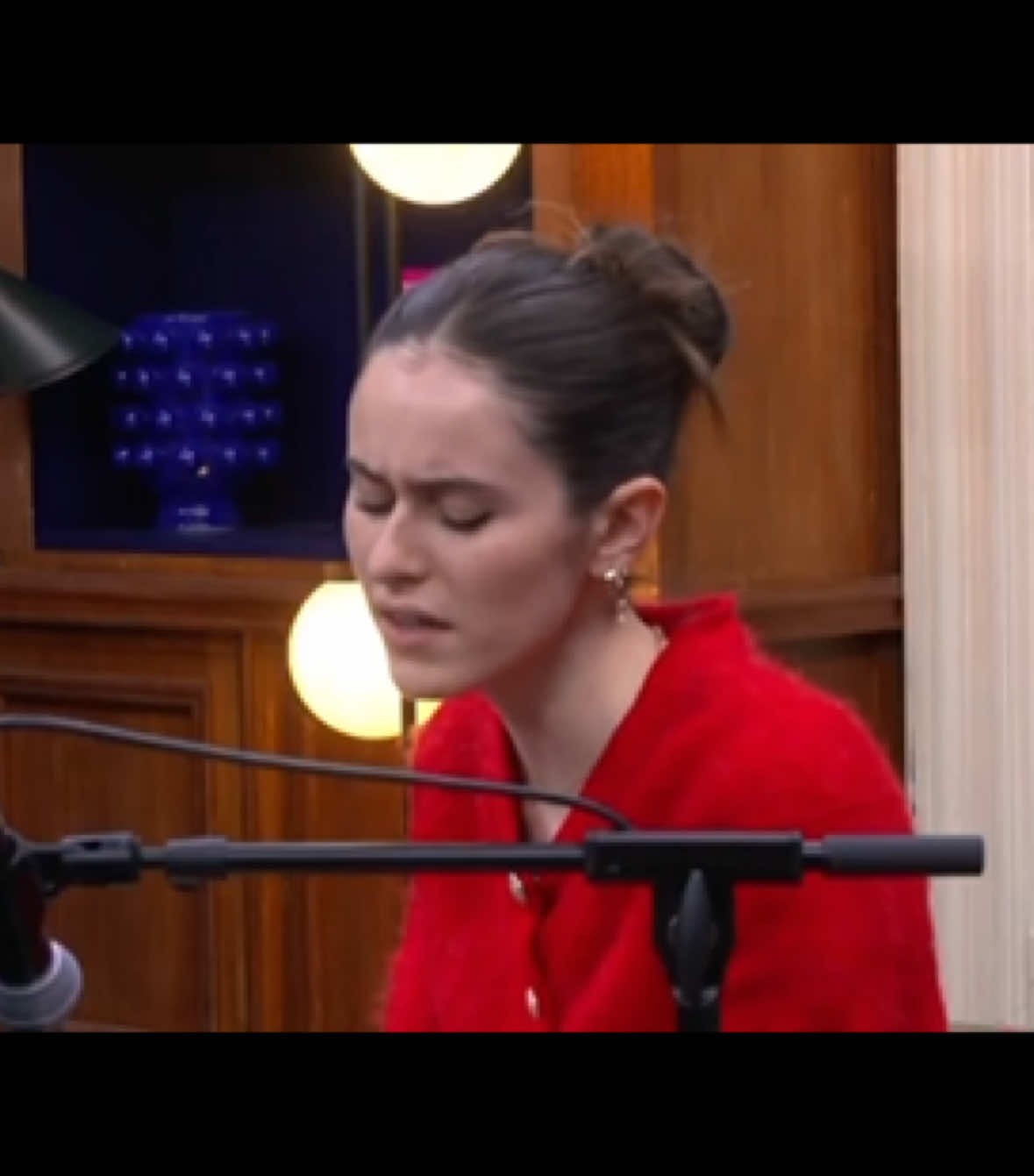 Wasting my Young years - London Grammar par @𝐣𝐞𝐚𝐧𝐧𝐞 🪩  du miel 🍯🍯🍯  #starac #staracademy #edit #viral #staracademylelive 