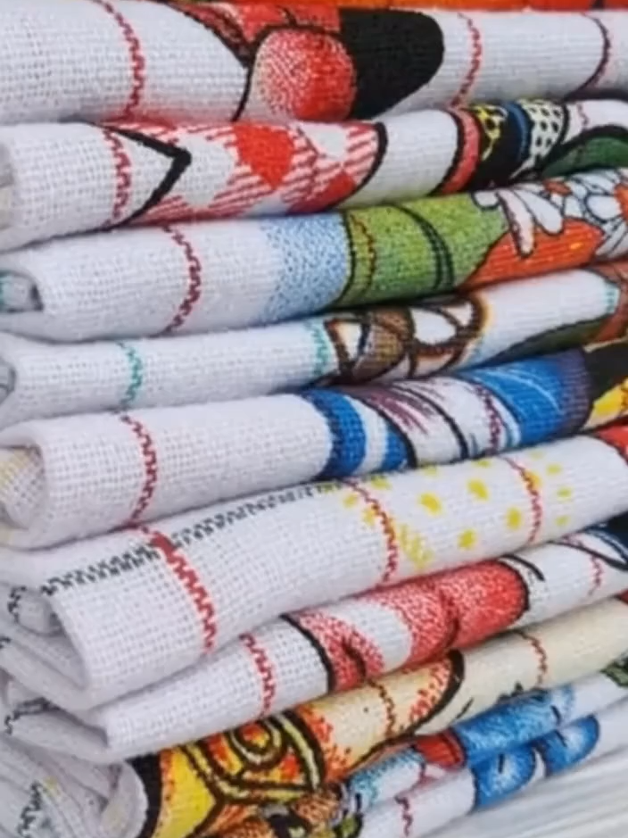 Kit 10 Panos de Prato e Copa 100% Algodão Guardanapos Com Ou Sem Estampa Liso Ou Xadrez Várias Tipos #panos #panosdeprato #panosdepratos