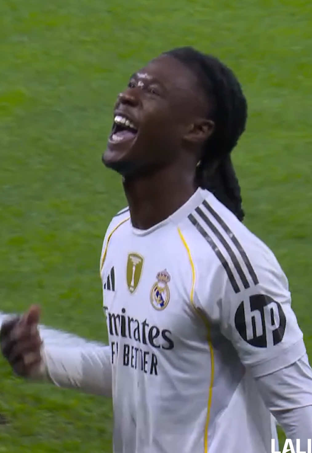 🤩 Cama...GOL! 🤩 #AthleticRealMadrid | #LaLigaHighlights | @Eduardo Camavinga 