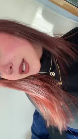 #lareinadelbrillo #tostadora #mariovaquerizoenjapon #creepervszombie #sodapop 