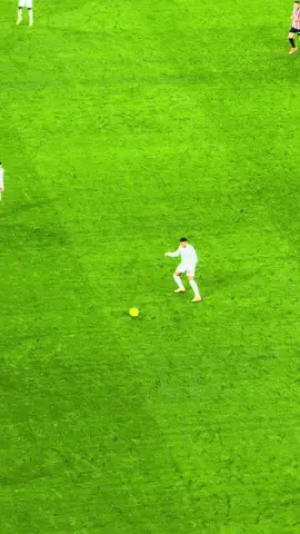 La célébration de Mbappé et Camavinga à la fin après le but. 😂🔥 #mbappe #camavinga #footballtiktok #realmadridcf #realmadridfans 