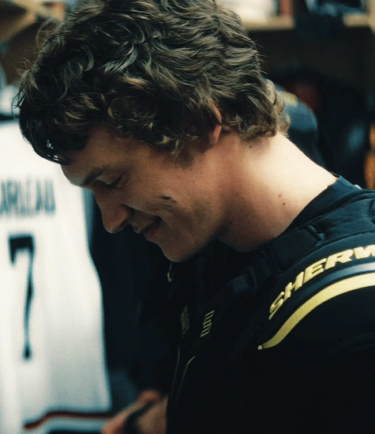 He’s so sassy I love it [scp: @bttmscp] #fyp#ilyarozanov#heatedrivalry#connorstorrie#kvrmavxds  