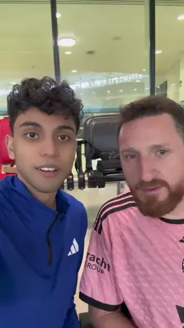 ميسي في المدرجات !! 😳😳