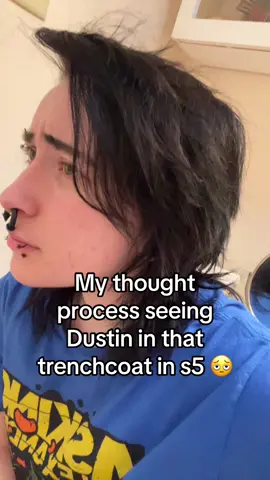 AND HIS PERSONALITY DUDE CMON 😭 #strangerthings5 #Dustin 