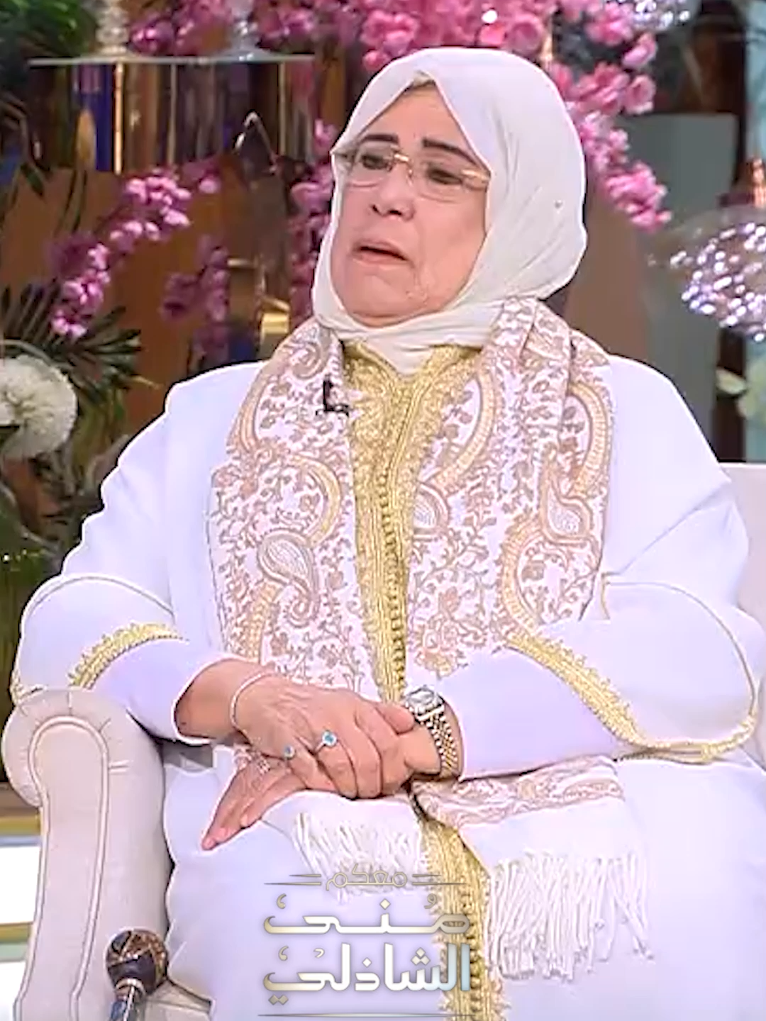 انا بخدم نفسي بنفسي - كلمات جميلة من الحاجة ياسمين الخيام