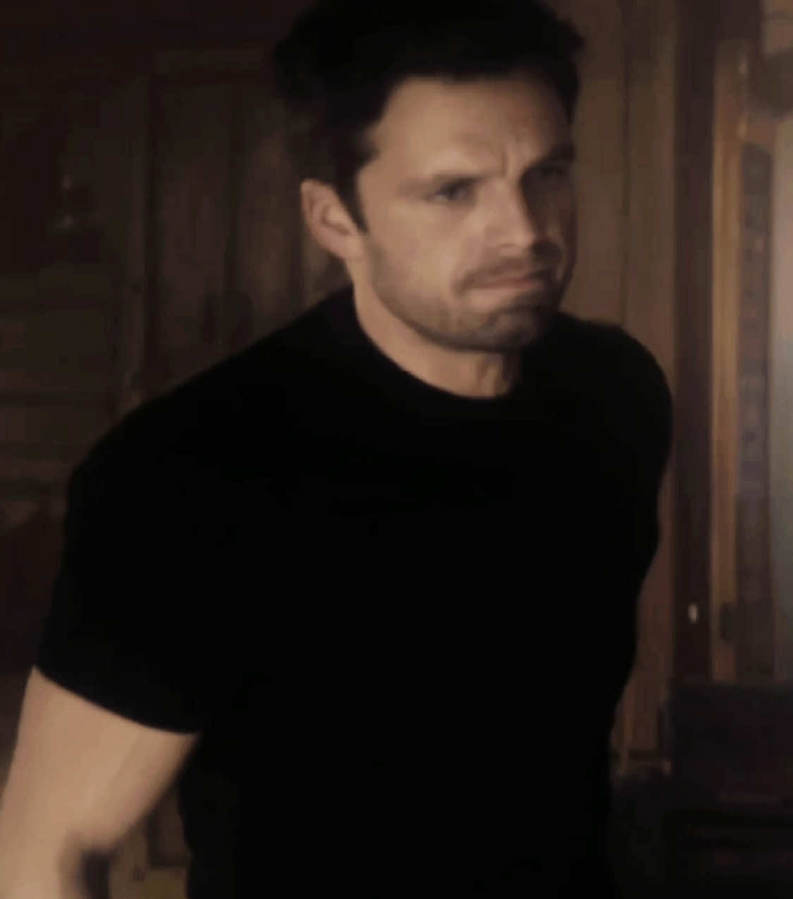 #BUCKYBARNES ･ ⟢ ⋮ (this is from 3 weeks ago) I wonder what Bucky era is my favorite 🤔 anyways hi I miss sambucky #buckybarnes #jamesbuchananbarnes #marvel #tfatws 