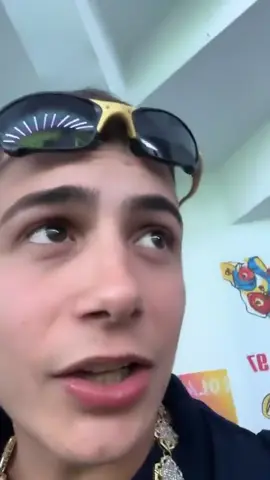 O ano era 2023, o Haridade na festa gringa: 🤣 #mchariel #funk