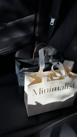 picked out some pieces at @Caitlyn Minimalist absolutely love everything here!! and they’re so affordable  #caitlynminimalist #jewelry #jewelryshopping #affordablejewelry #fashionisland 