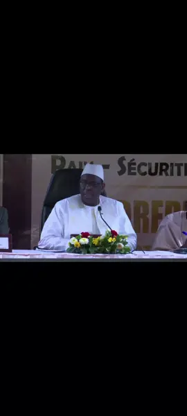 MACKY SALL 🇸🇳❤️✊🏾  #senegalaise_tik_tok #bourses #ucad #vues #etudiant 