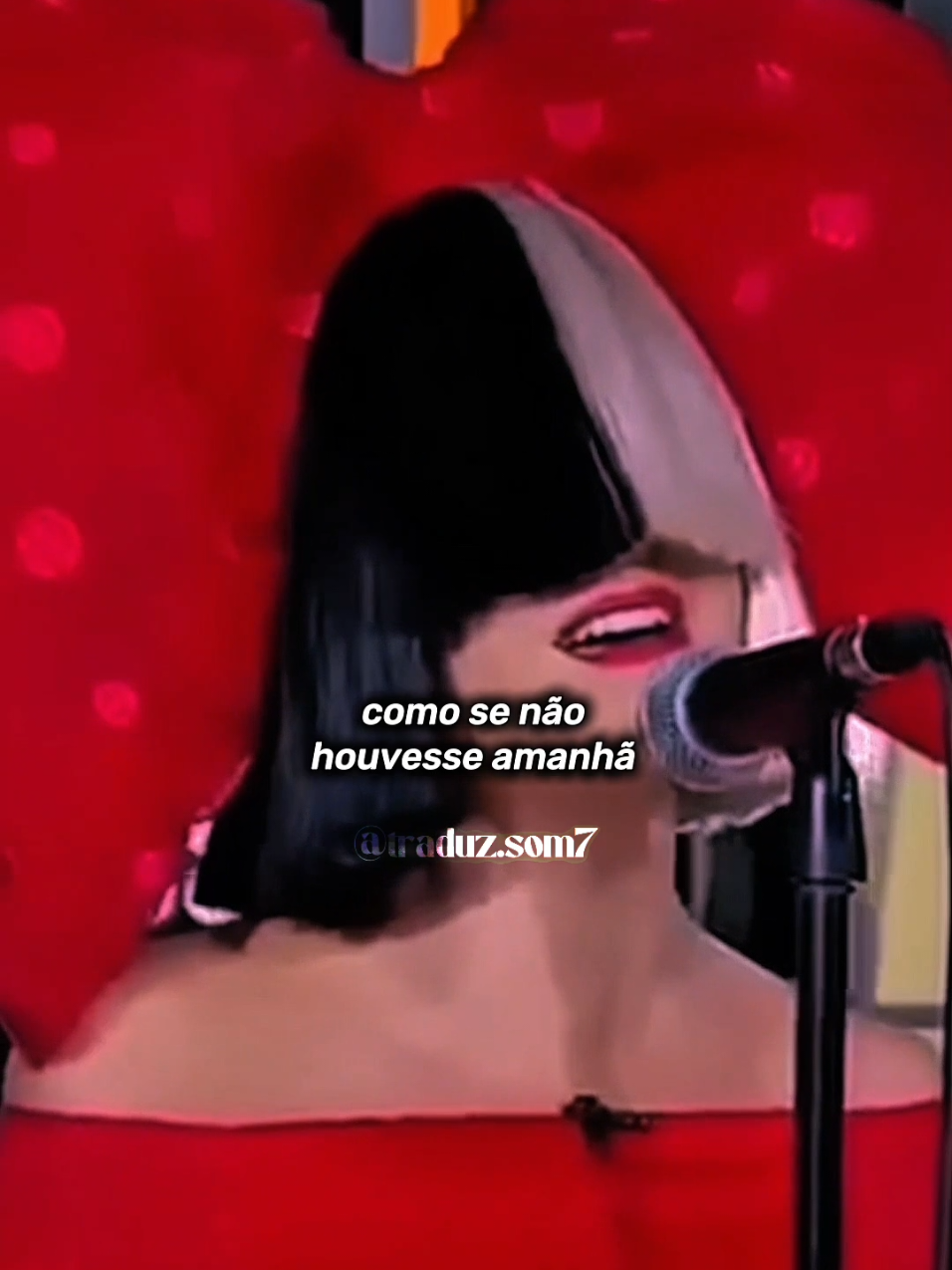 Chandelier - Sia #tradução #sia #chandelier #fypシ #flypシ 