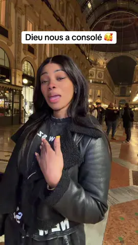 Yako au célibataire 🤣🤣🤣.                    #pricesse_diallo #pourtoi #fyp #videoviral #italy 