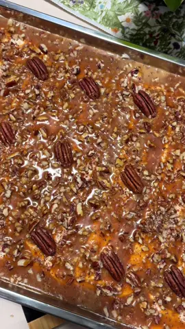 كيكة البيكان اللي يذوقها يدمنها 😋🤎🤎🍯. 