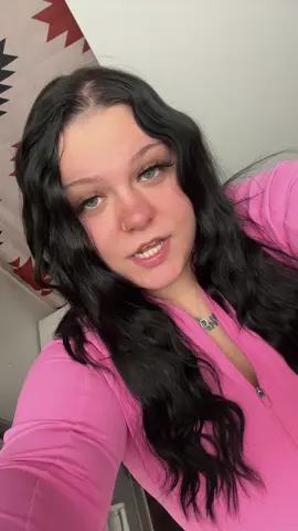 I meannn 👀 what’s all dat back there #fyp #foryou 